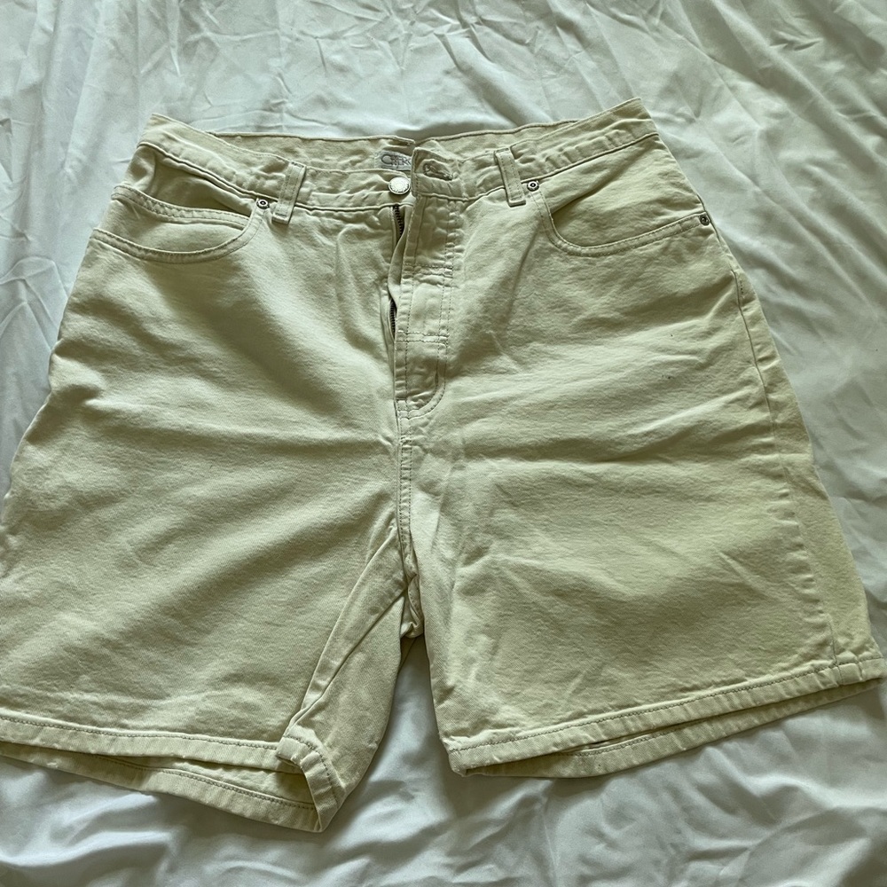 Cherokee Mid Thigh Women’s Shorts